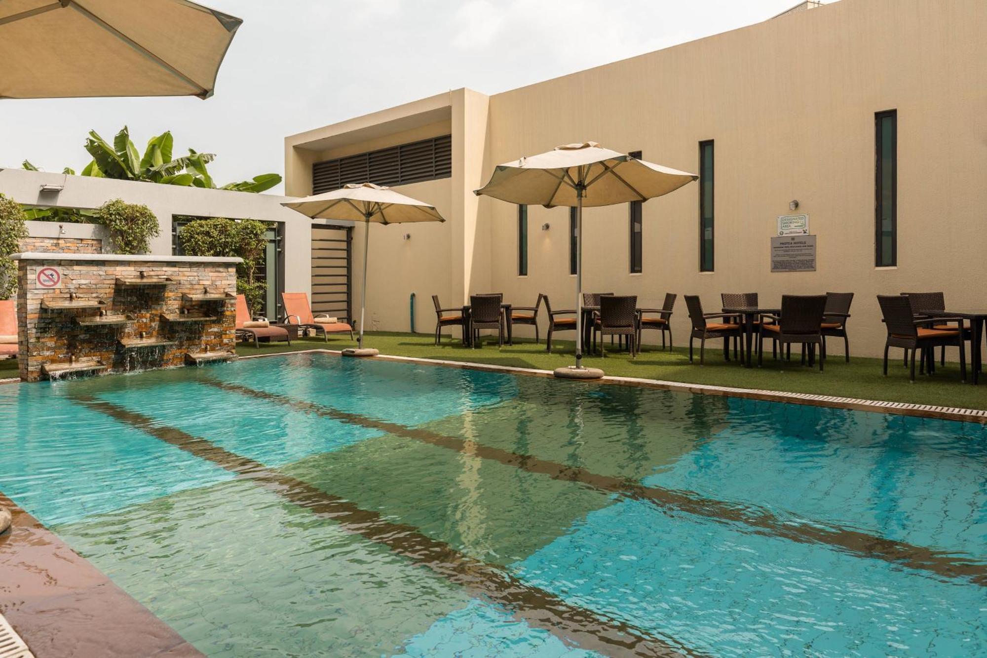 Protea Hotel By Marriott Ikeja Select Lagos Eksteriør billede