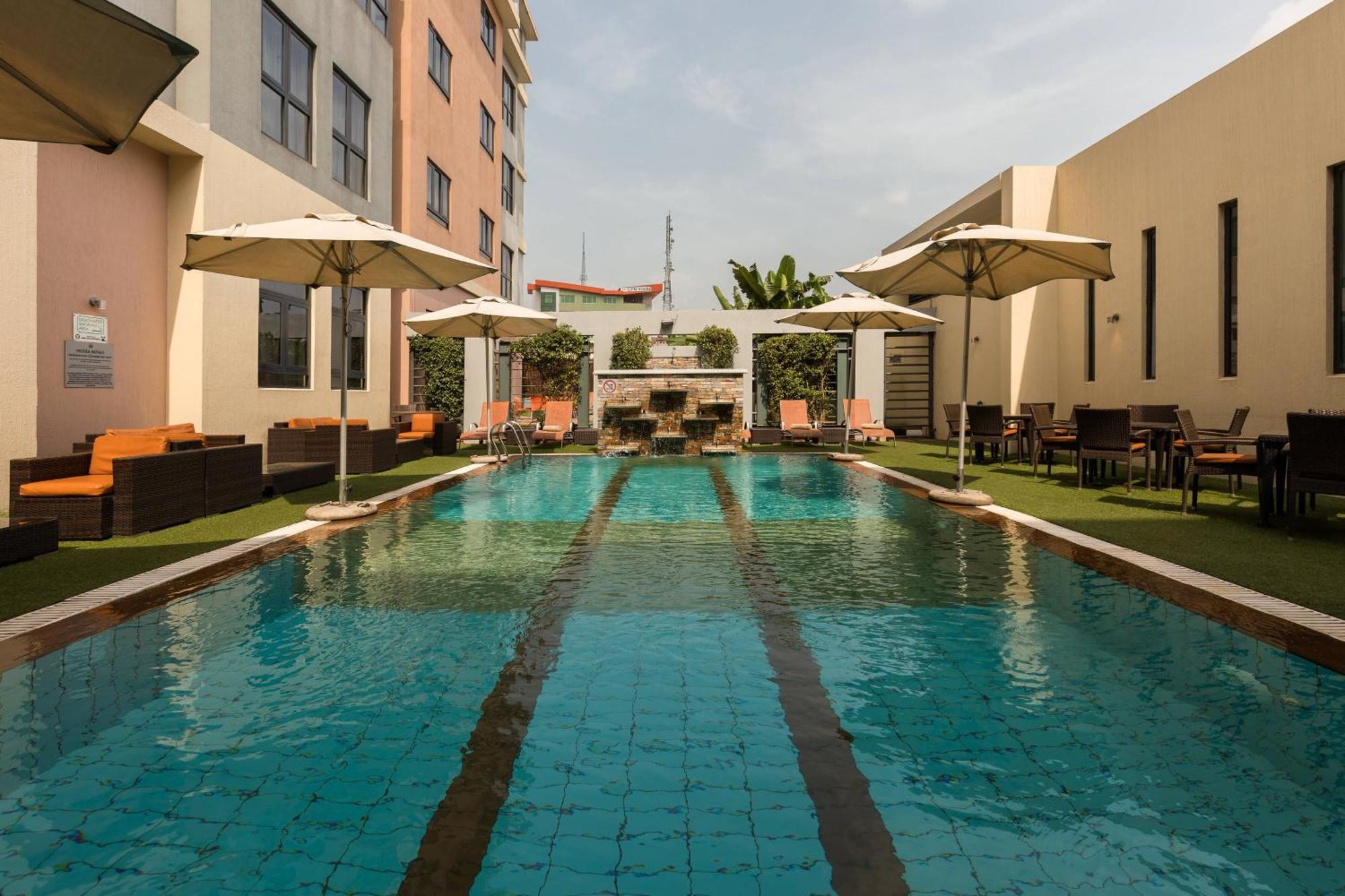 Protea Hotel By Marriott Ikeja Select Lagos Eksteriør billede