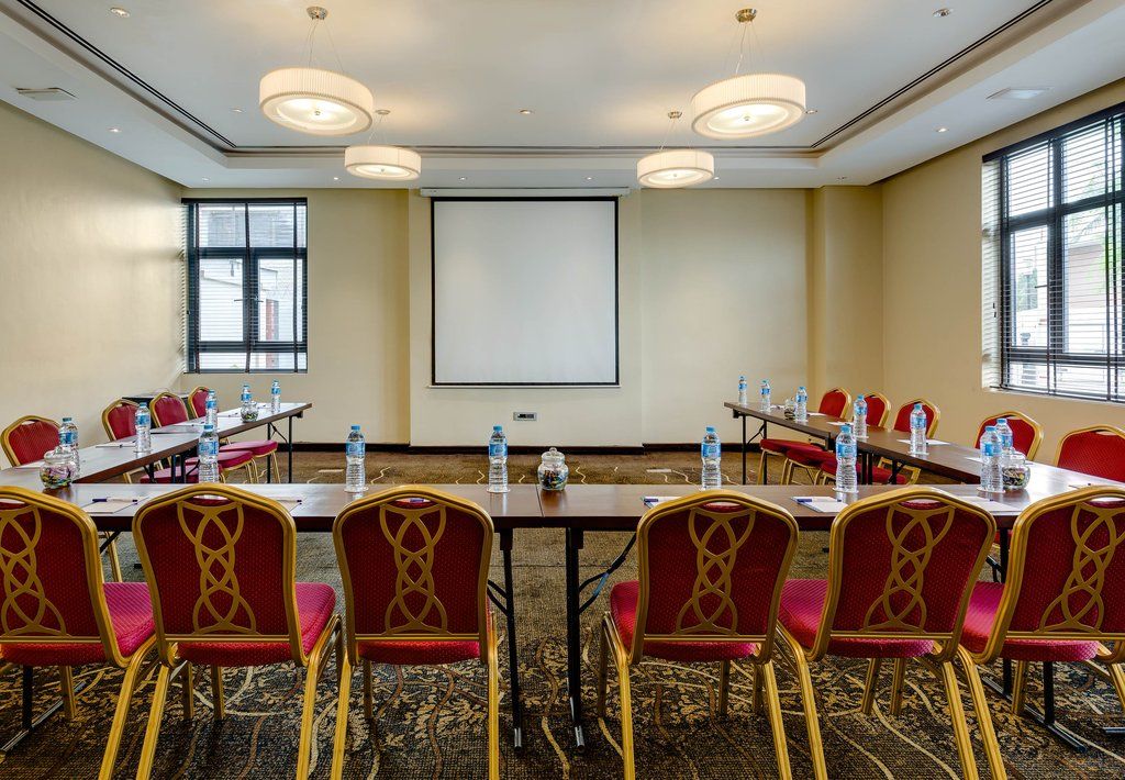 Protea Hotel By Marriott Ikeja Select Lagos Eksteriør billede