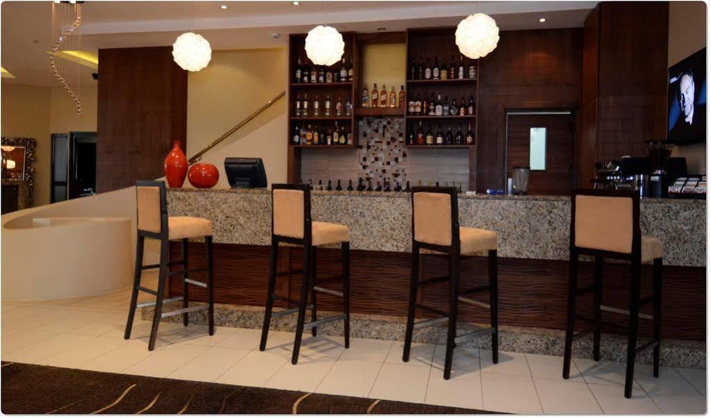 Protea Hotel By Marriott Ikeja Select Lagos Eksteriør billede