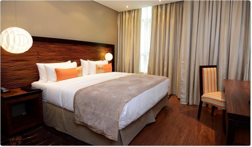 Protea Hotel By Marriott Ikeja Select Lagos Eksteriør billede