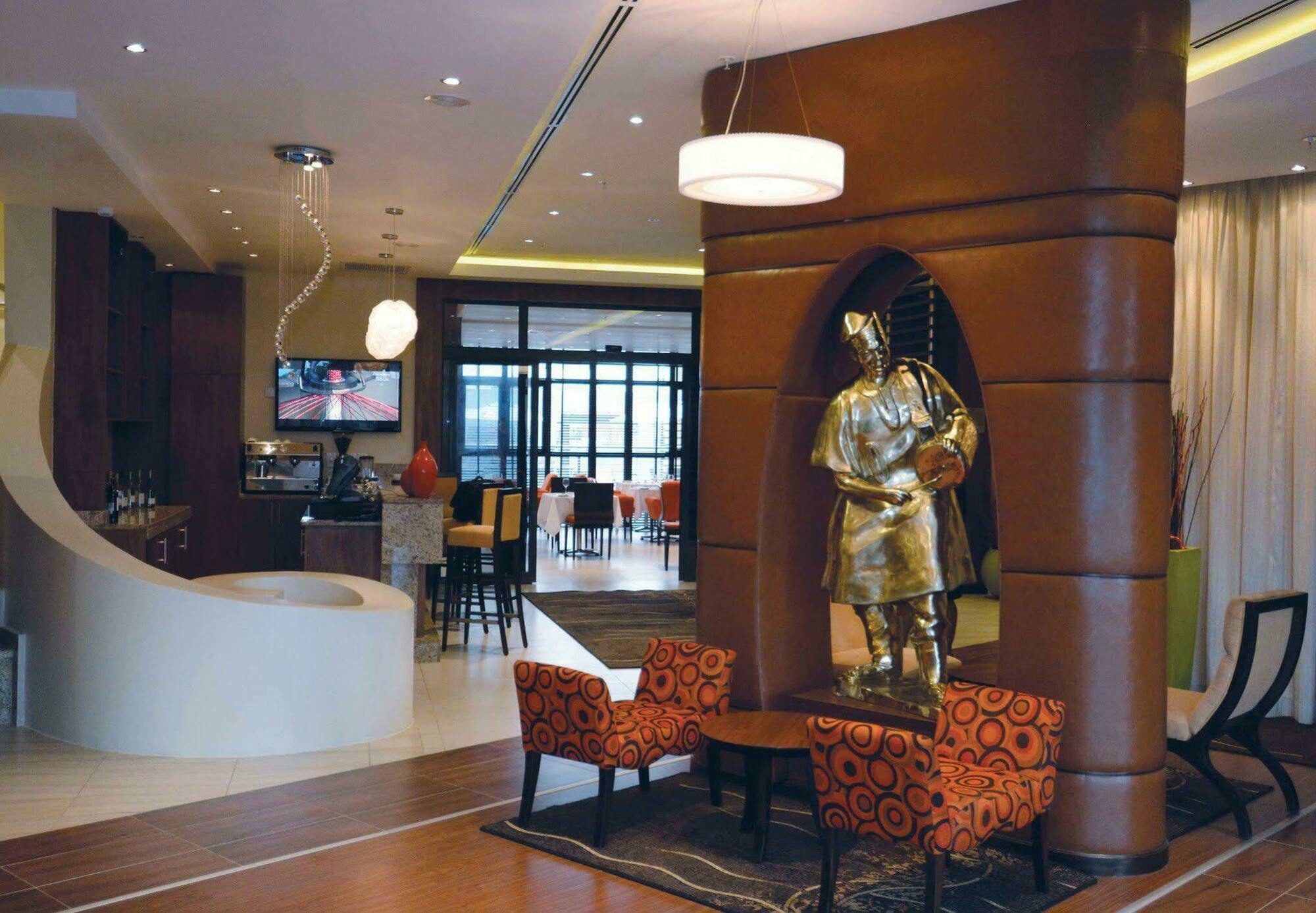 Protea Hotel By Marriott Ikeja Select Lagos Eksteriør billede
